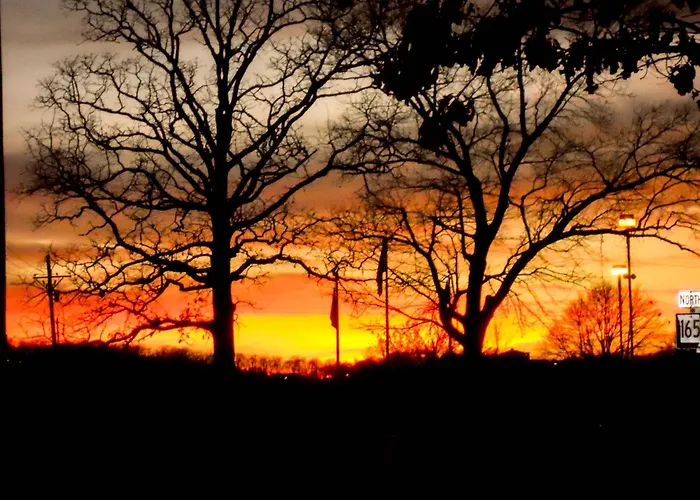 Branson King Resort & Suites